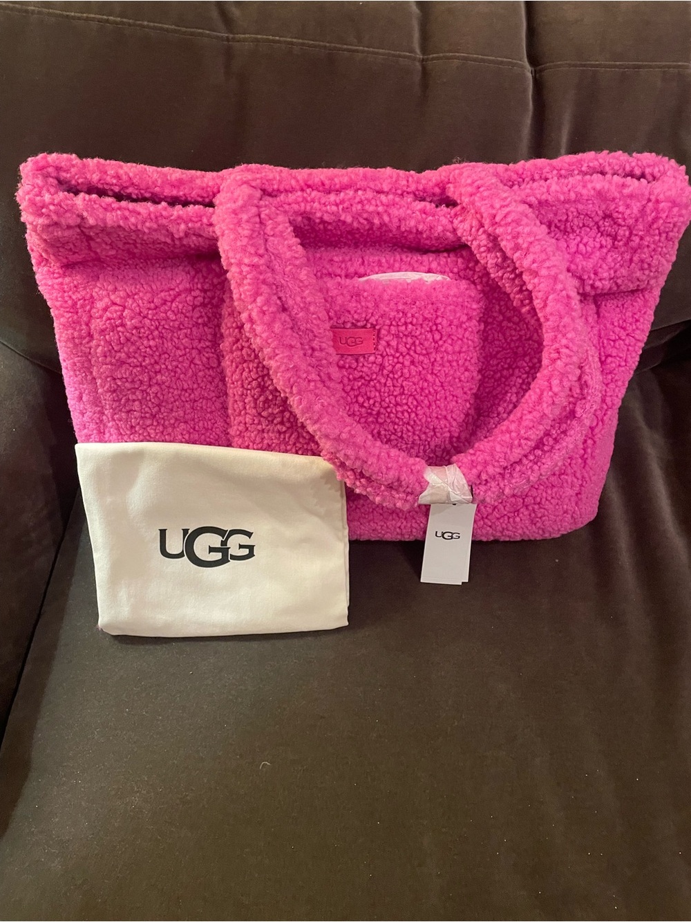 UGG Hot Pink Sherpa Tote with Front Pocket - Picture 2 of 5